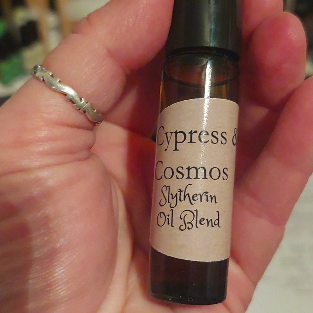 Slytherin House essential oil blend